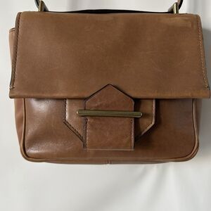 REED KRAKOFF SMALL LEATHER CROSSBODY CLUTCH FLAP SHOULDER BAG, W 7", H 5", D 2"